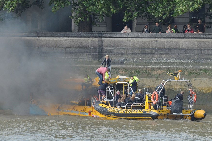 London duck boat fire