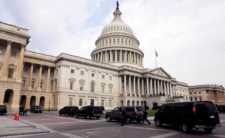 President Obama's motorcade arrives on Capitol Hill.