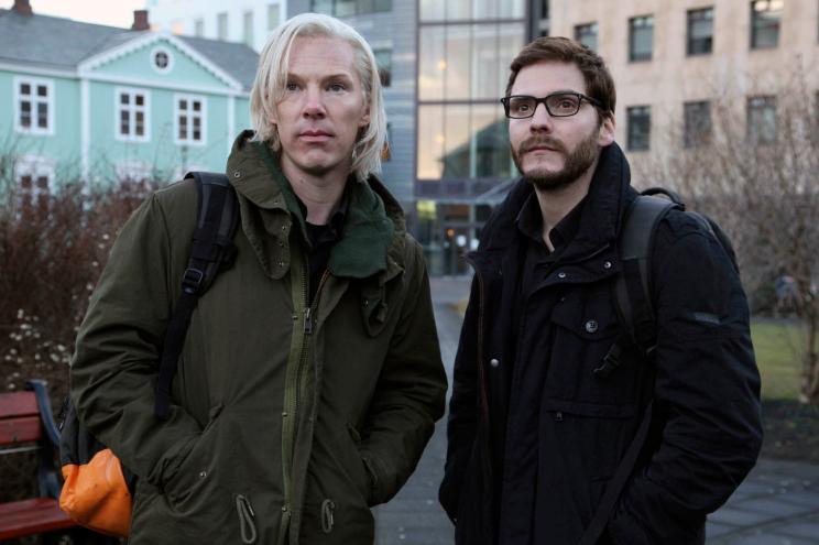 Benedict Cumberbatch Daniel Domscheit-Berg WikiLeaks The Fifth Estate