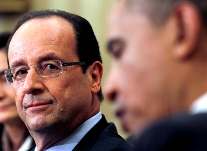 Hollande meets with Obama