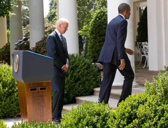 President Obama leaves the Rose Garden