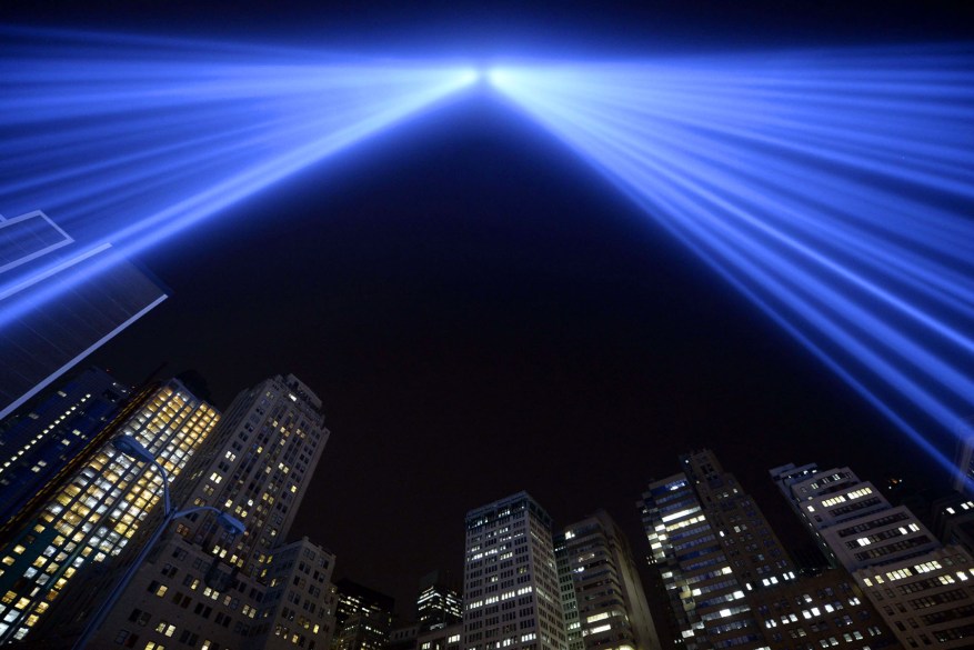 US-ATTACKS-911-TRIBUTE IN LIGHTS