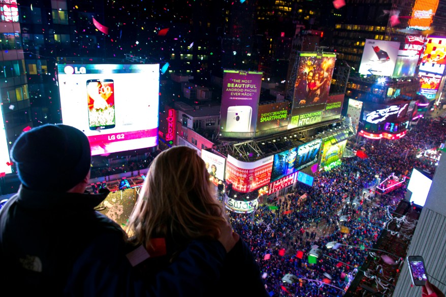 Happy 2014! Party in Times Square rings in the new year