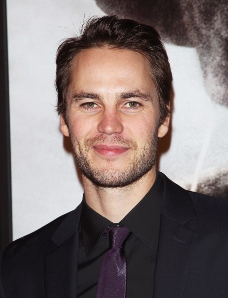 Taylor Kitsch, movie “Lone Survivor”: “More guitar. [I play] a bit, but obviously not as much as I want to.”