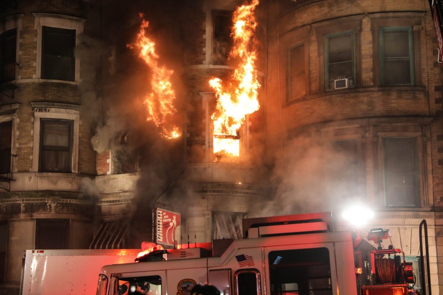 FIRE HITS BUILDING WHERE EDWARD NORTON MOVIE WAS FILMED IN NEW YORK