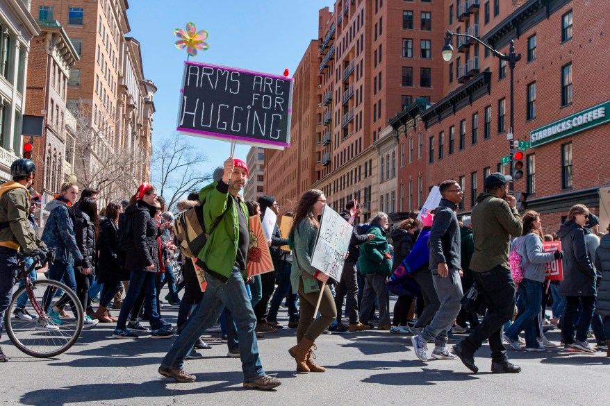 US-SCHOOL-SHOOTING-PROTEST-POLITICS