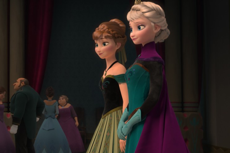 FROZEN, from left: the Duke (voice: Alan Tudyk), Anna (voice: Kristen Bell),  Elsa (voice: Idina Men