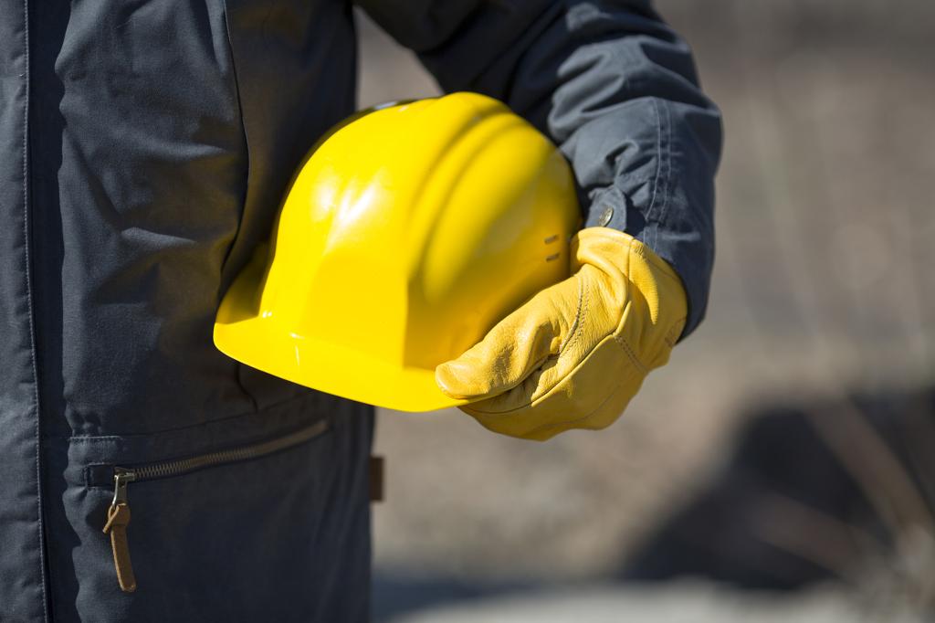 a yellow hard hat