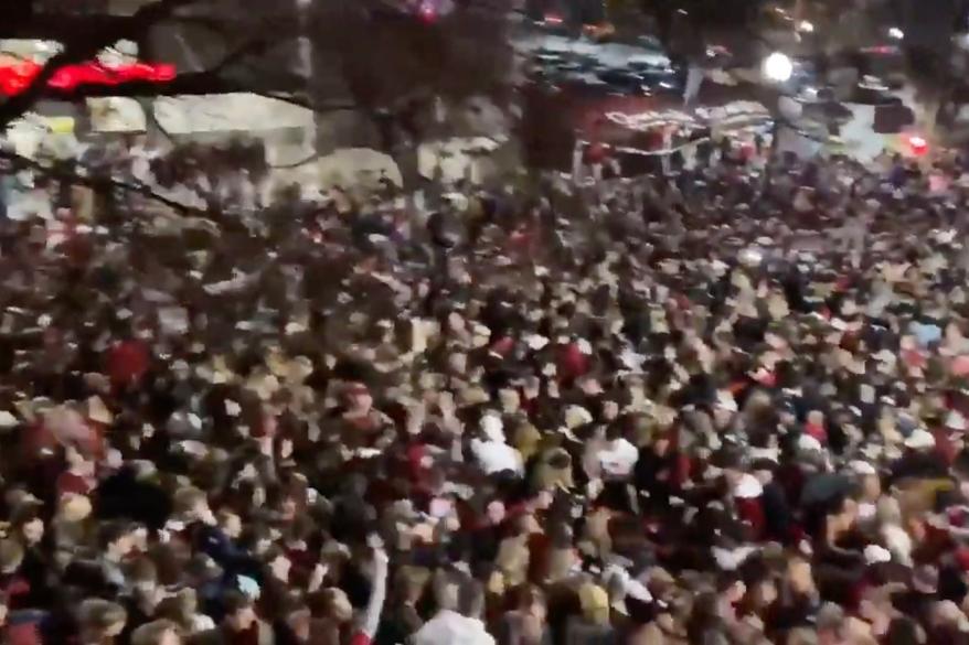 Thousands of fans filled the streets of Tuscaloosa yesterday after Alabama won the national championship game.