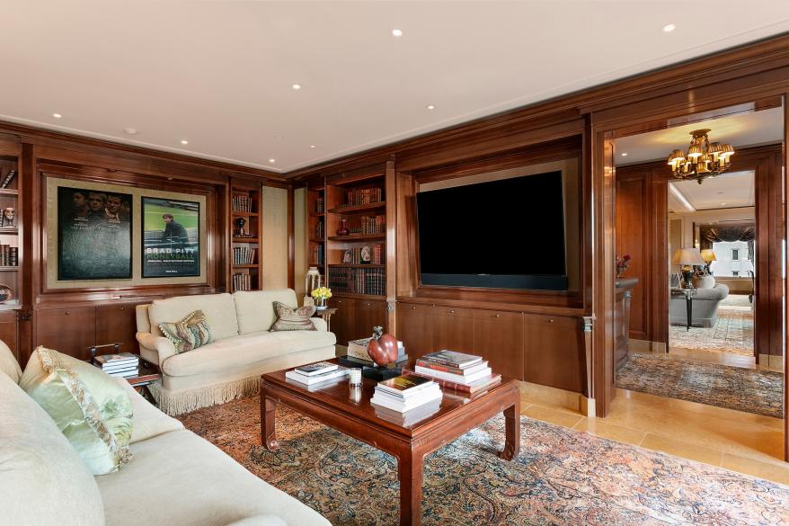 Interior of the 27th floor at the Ritz-Carlton Residences.