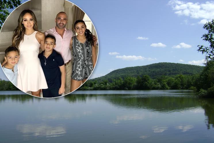 Joe and Melissa Gorga are building their next home in Bergen County.