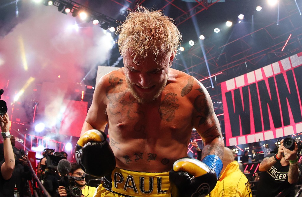 Jake Paul celebrates after his first-round knockout win over Ben Askren.