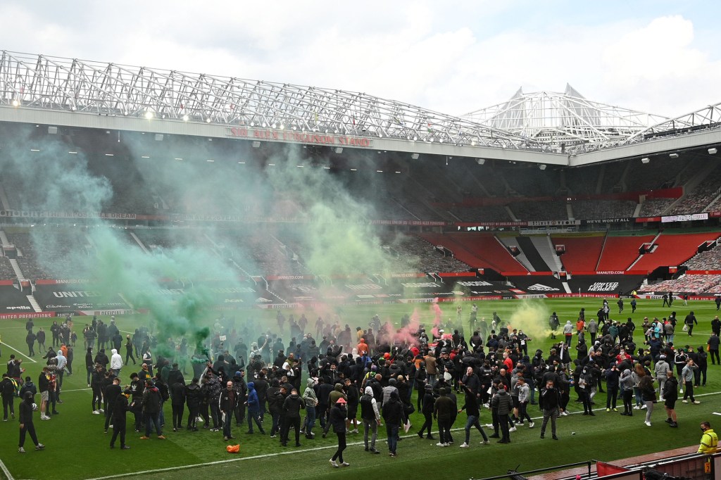 Manchester United fans Old Trafford Glazers