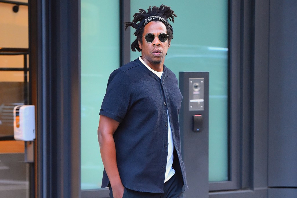 Jay-Z and Carey reportedly got into an argument during a meeting.