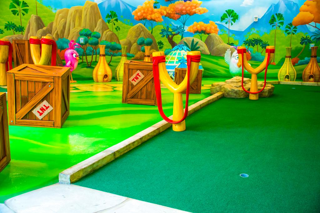 Golfers can get a hole in one among slingshots and giant cliffs, just like the phone game.