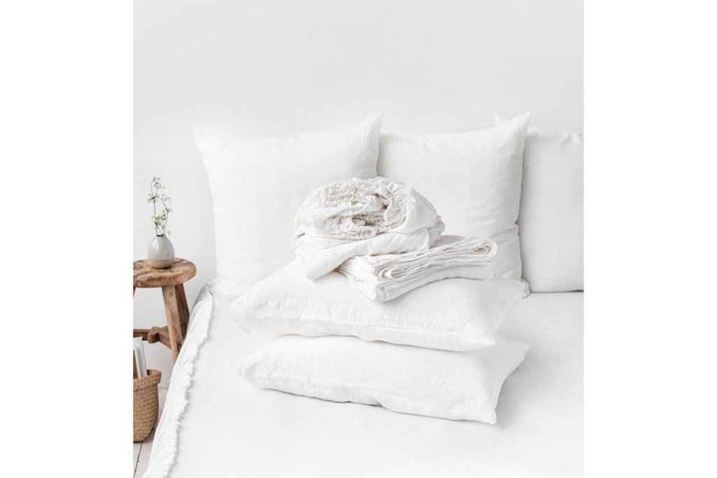 Magic Linen White Linen Sheet Set