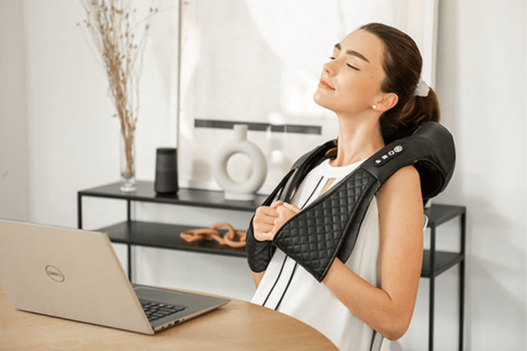 Zyllion Shiatsu Back & Neck Heated Massager