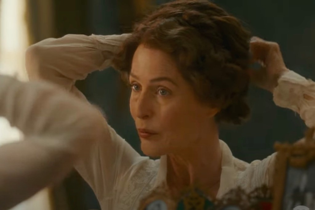 Gillian Anderson in Showtime's 'The First Lady' trailer