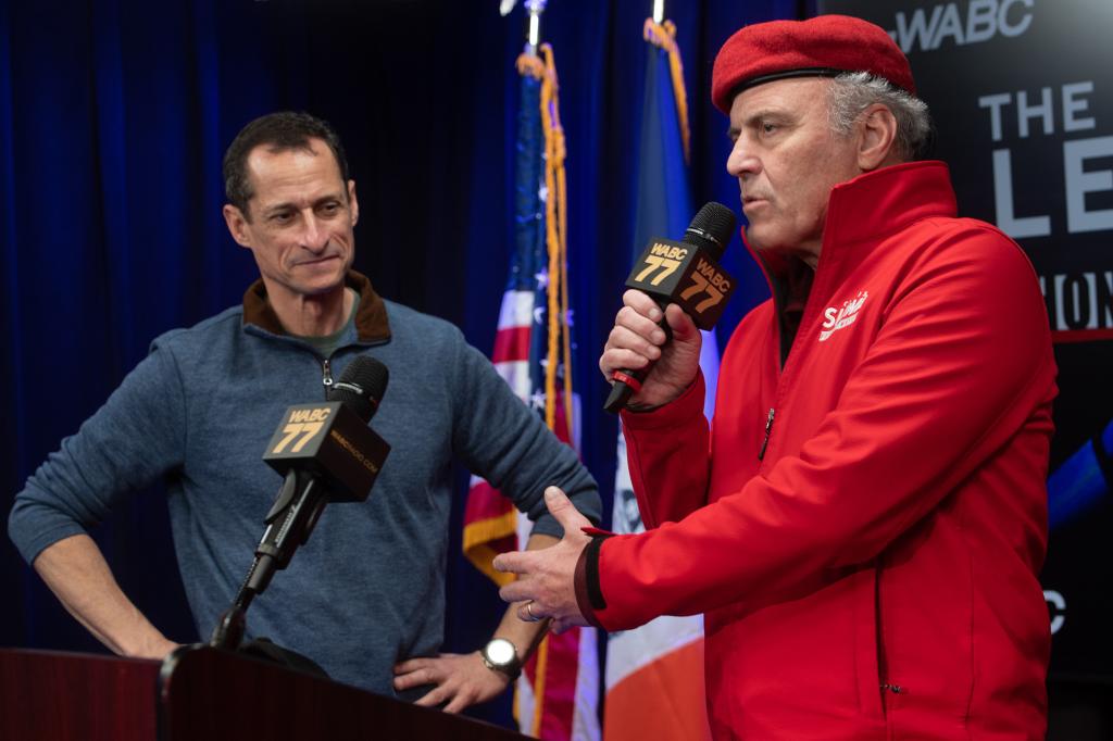 Curtis Sliwa and Anthony Weiner, press conference for their new radio program "Left vs. Right", 77 WABC Radio.