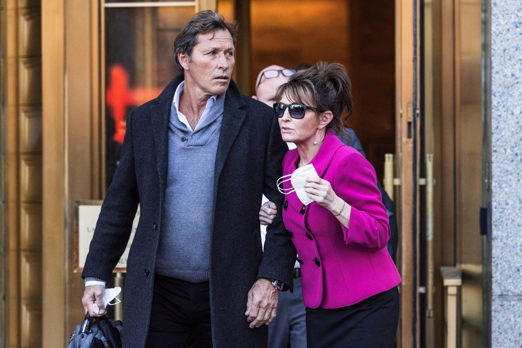 Palin said she found romance with retired New York Rangers star Ron Duguay after she asked him to show her around New York City earlier this year.