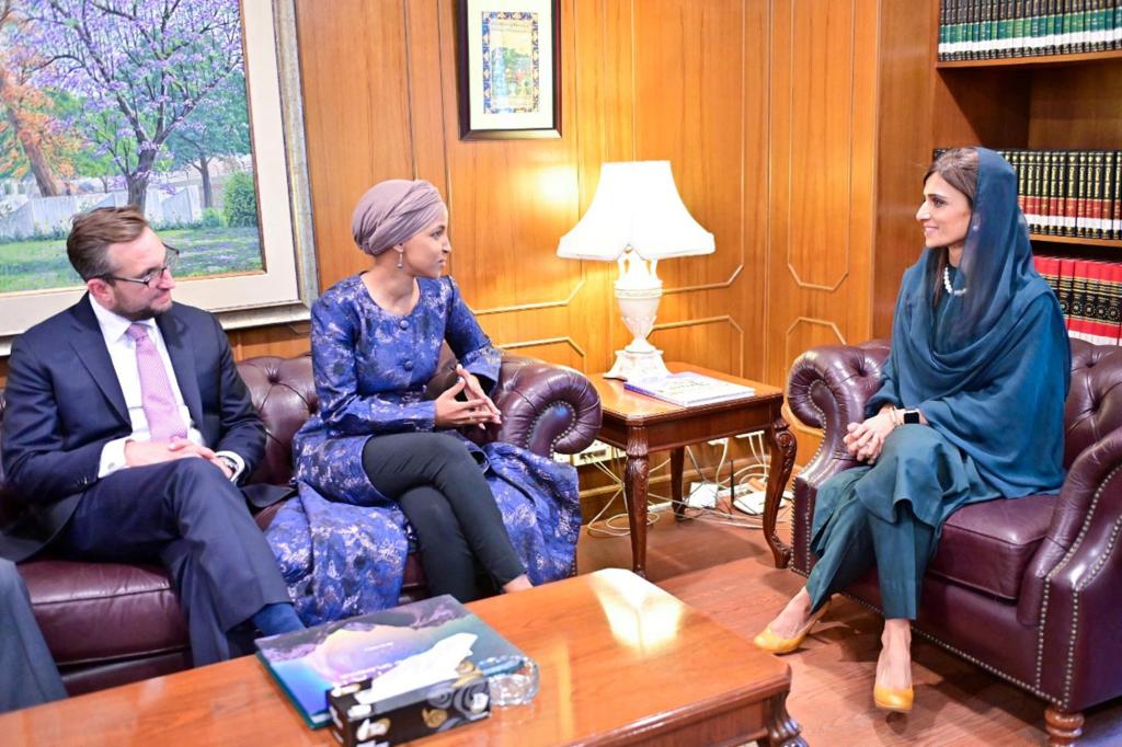 Pakistan's Minister of State for Foreign Affairs Hina Rabbani Khar meets with the U.S. Representative Ilhan Omar, at the Ministry of Foreign Affairs office, in Islamabad, Pakistan April 20, 2022.