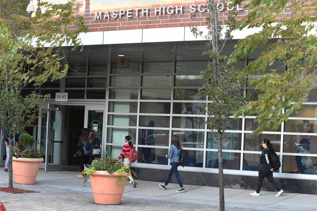 tudents arrive for school at Maspeth High School on 74th St. in Maspeth.