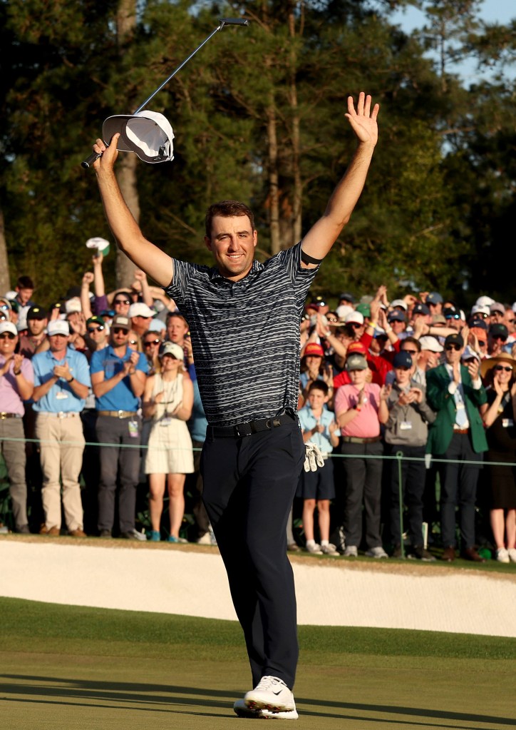 Scottie Scheffler celebrates his 2022 Masters win on April 10, 2022