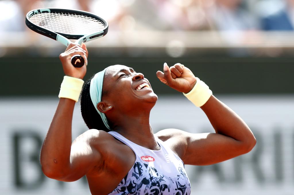 Coco Gauff celebrates her French Open win