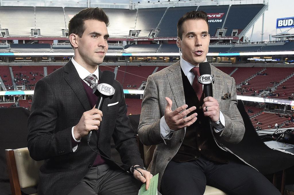 Fox broadcaster Joe Davis with Brady Quinn.