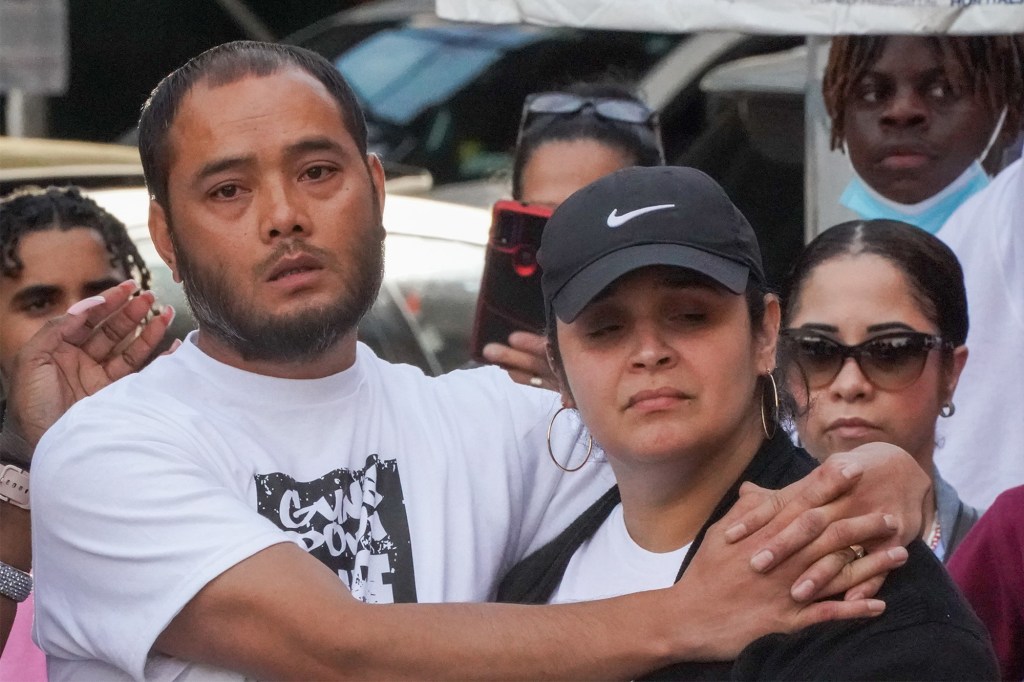 Kyhara's parents at a rally against gun violence held for their daughter at the scene of the shooting in the Bronx on May 18, 2022.