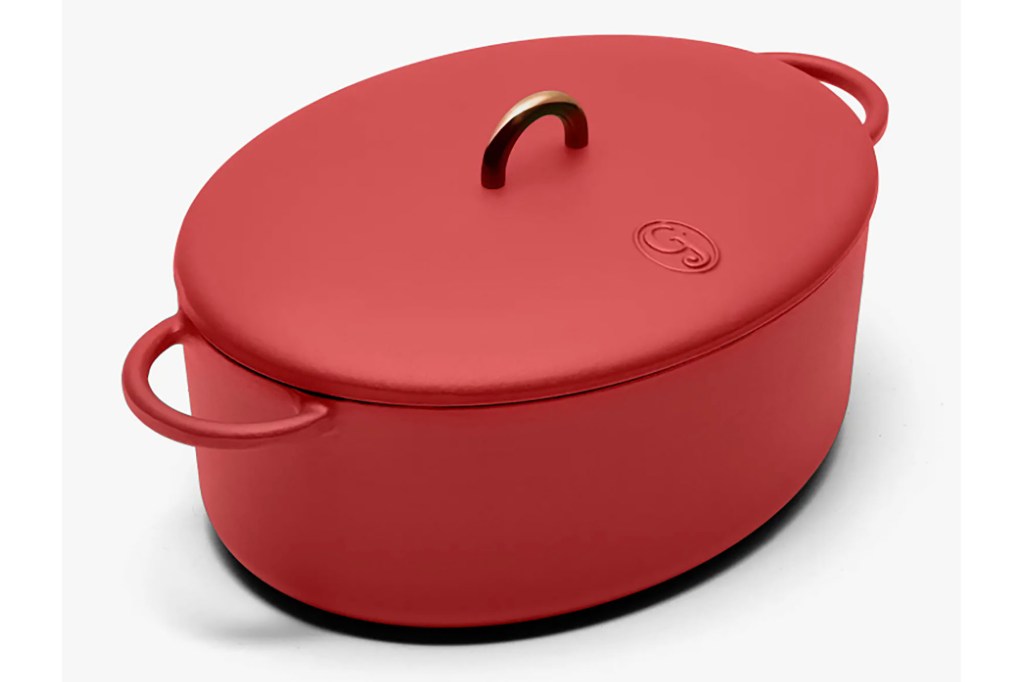 A red Dutch oven 