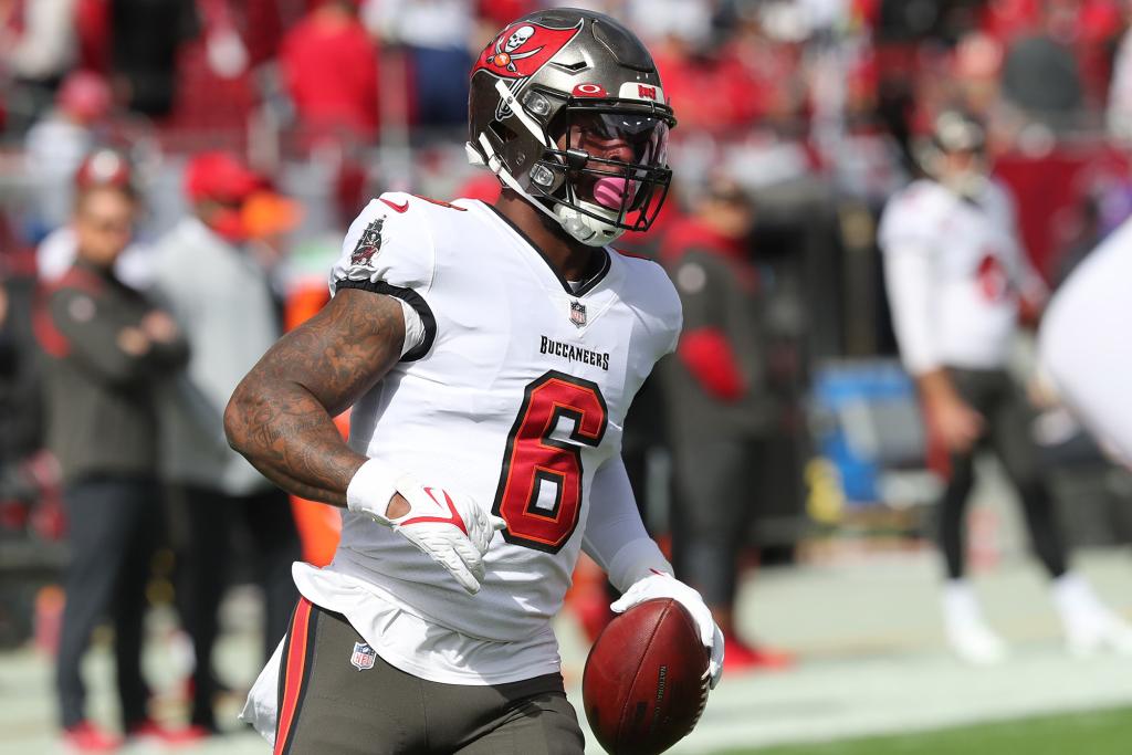 Le'Veon Bell spent last season as a member of the Buccaneers.