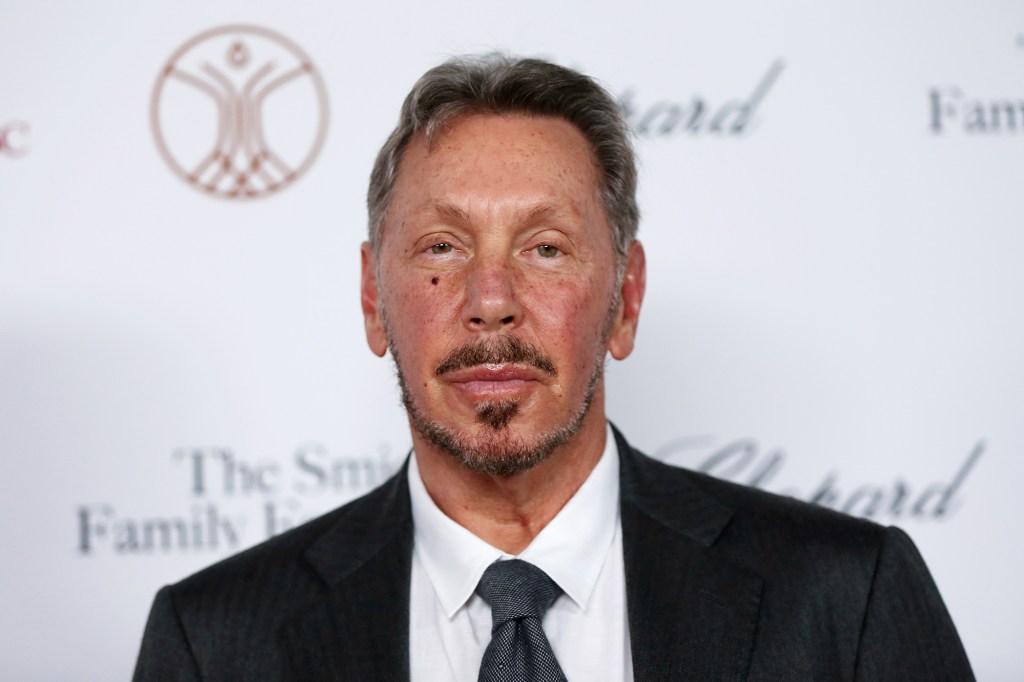 A company linked to Oracle co-founder Larry Ellison is being accused of blocking access to a local beach in Maui.