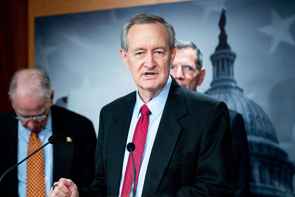 mike crapo