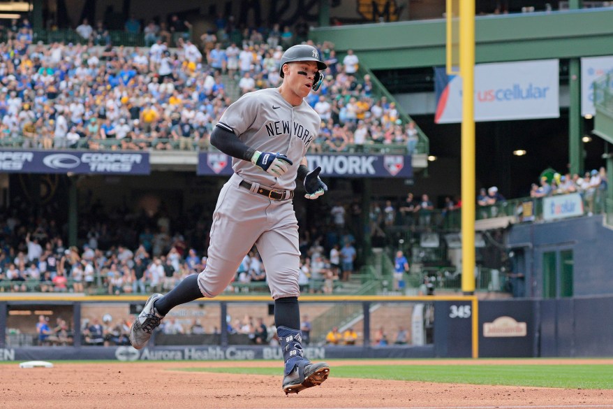 58 - Judge rounds the bases on his home run during the third inning, Sept. 18.