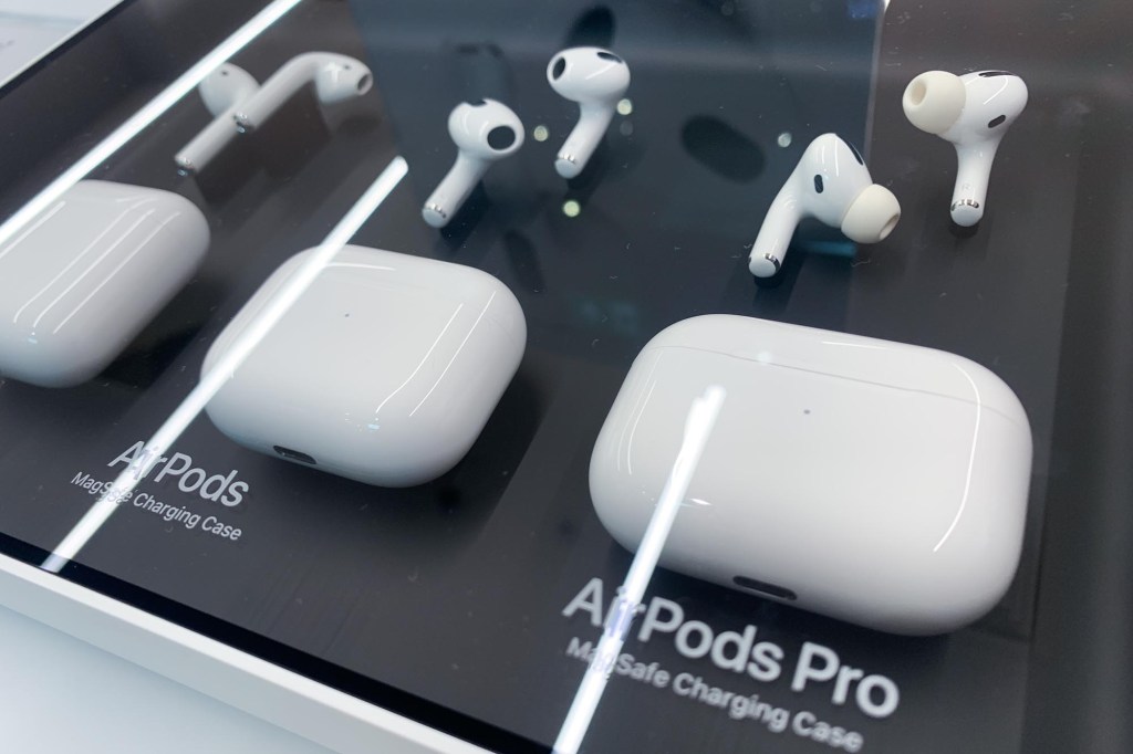 AirPods