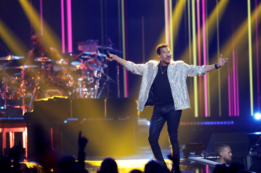 Lionel Richie acknowledges the crowd during the iHeartRadio Music Festival 2022 on Sept. 23, 2022 in Las Vegas.