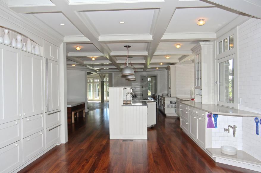 Former President Barack Obama’s home has a kitchen full of space.