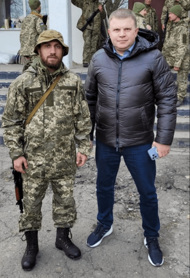 Vasiliy Lomachenko returned to Ukraine to help with the war effort. 