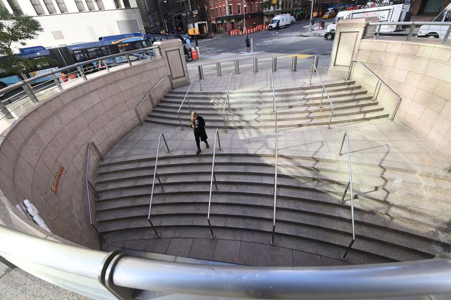 The entrance to One New York Plaza shops near Battery Park a decade later.