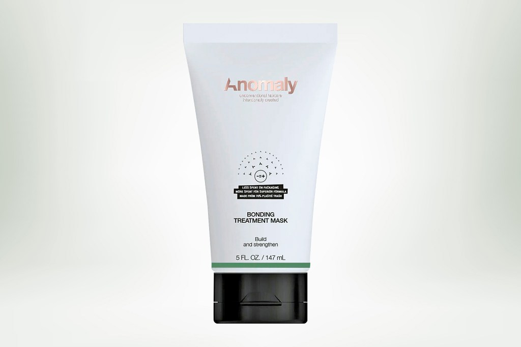 Close up of Anomaly Bonding Treatment Mask