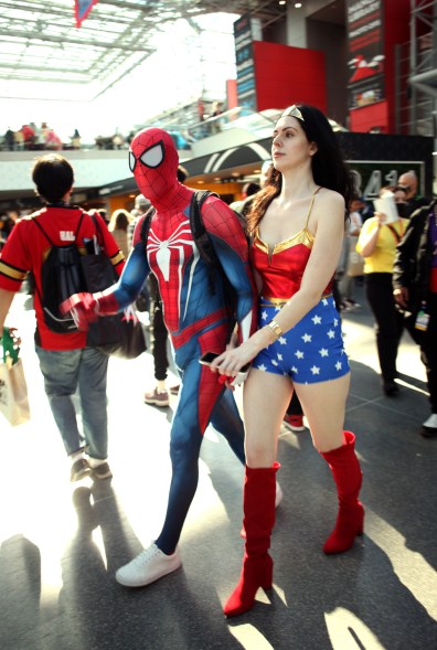 Spider-man and Wonder Woman