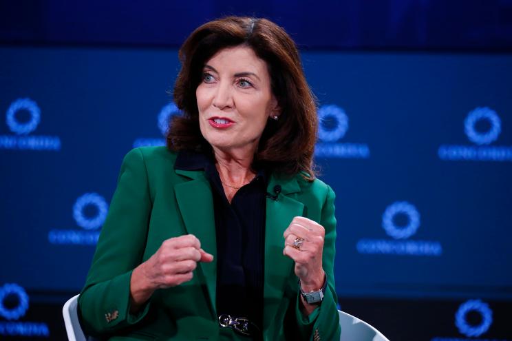 A picture of NY Gov. Kathy Hochul.