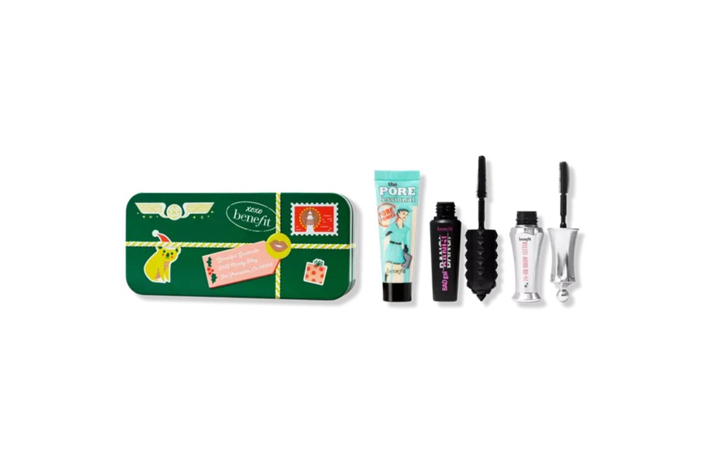 Green makeup box. 