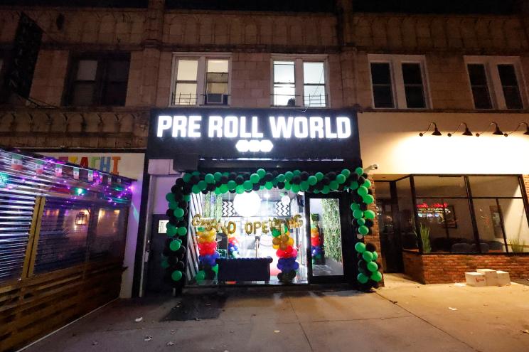 An unlicensed cannabis store “Pre-Roll World" opened up in Kew Gardens, Queens.