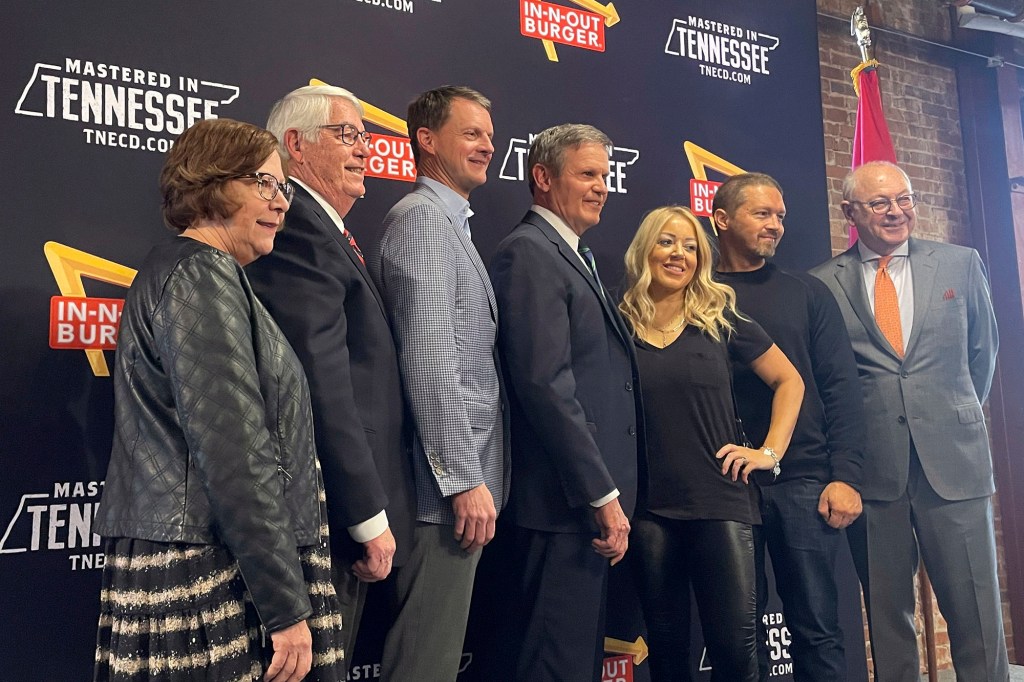 In-N-Out Burger owner Lynsi Snyder (third from right) posed with Tennessee Gov. Bill Lee on Wednesday announcing the expansion.