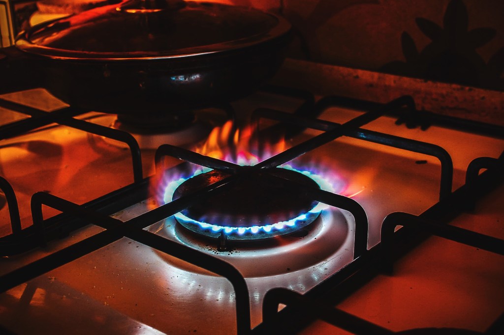 gas stove