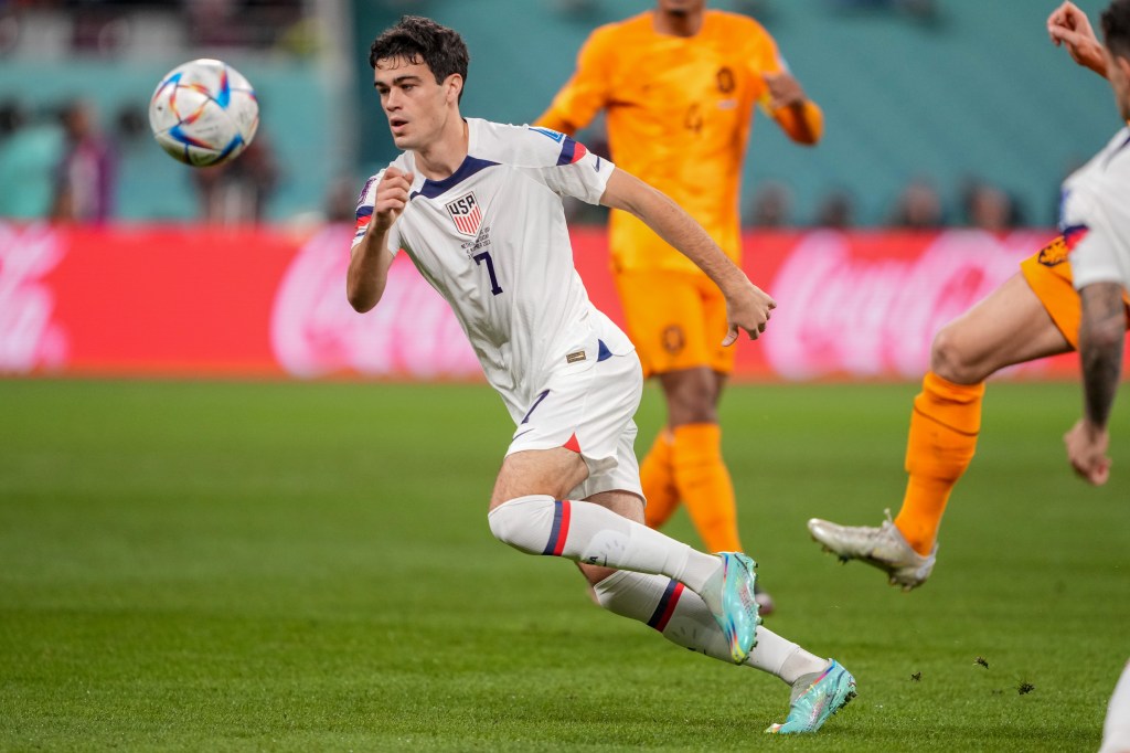 Gio Reyna during the USMNT's World Cup match against the Netherlands on Dec. 3, 2022.