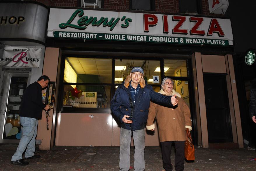 Lenny's Pizza closes it's doors