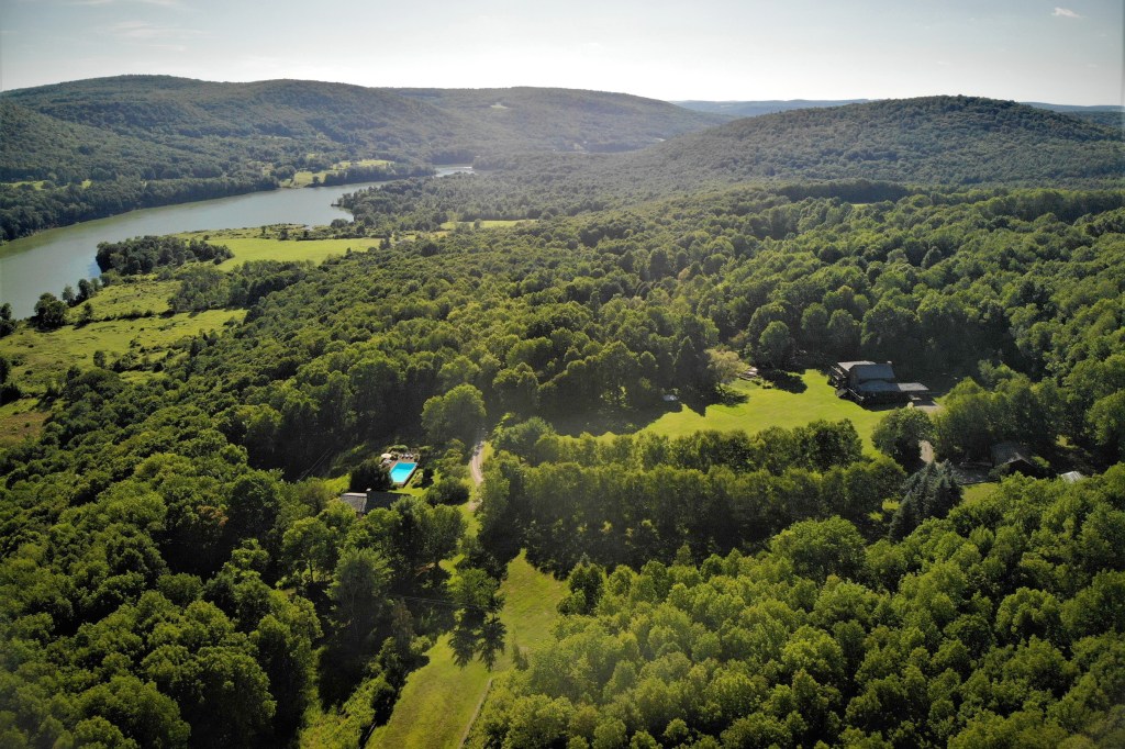 The farm is located in upstate New York and spans a colossal 600 acres.